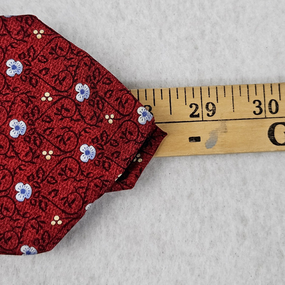 Floral Tie‎ Metropolitan Museum Of Art Red Blue Flowers 100% Silk Made In Italy - Picture 8 of 8